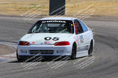 media/Jun-02-2024-CalClub SCCA (Sun) [[05fc656a50]]/Group 5/Race/